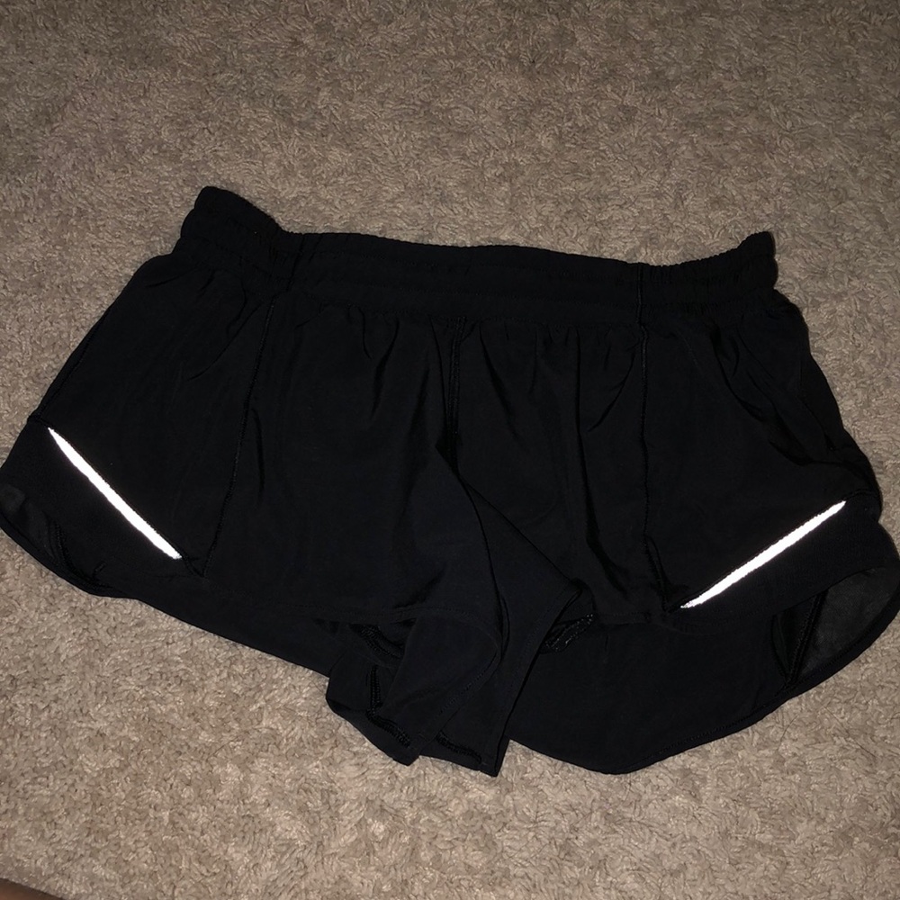 black lulu shorts